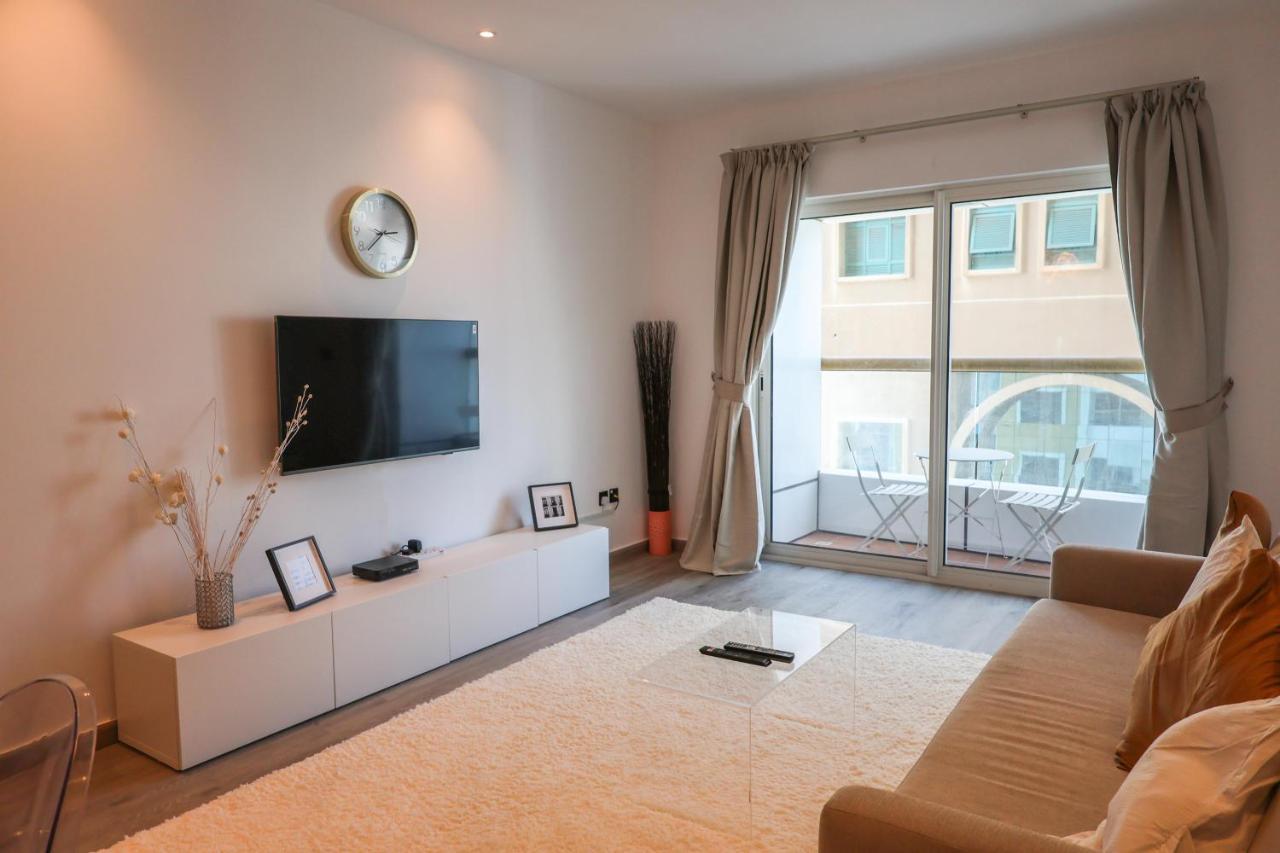 Deluxe 1 Bedroom Apartment - Elite Residence Dubai Marina - Sea View Bagian luar foto