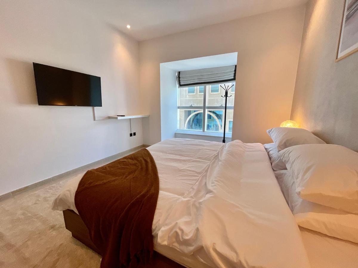 Deluxe 1 Bedroom Apartment - Elite Residence Dubai Marina - Sea View Bagian luar foto